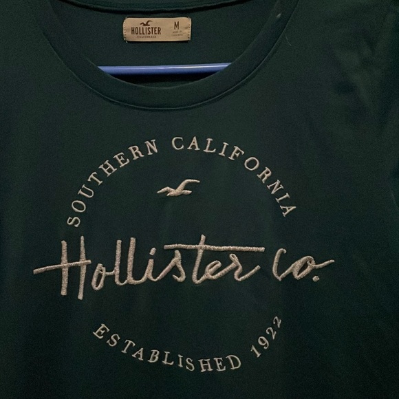Hollister long sleeve top - Picture 2 of 5
